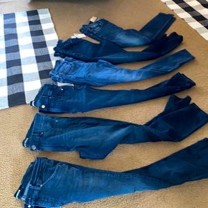 5 pair of EXPRESS jeans size 12 one pair of 10 but all have same fit ONE PAIR $0